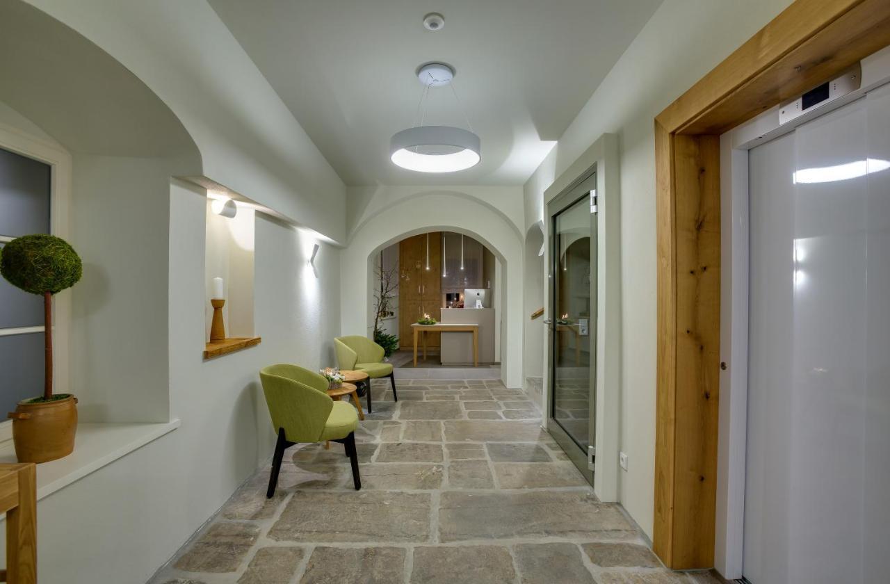Boutique Hotel Gruener Zweig Schlettau Exteriör bild